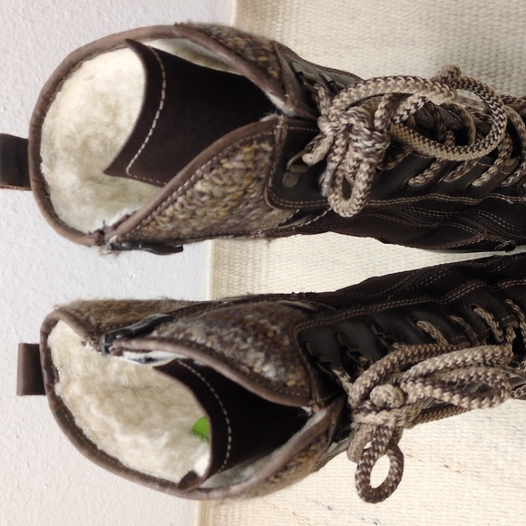 Tamaris Calf High Winter Boots - Picture 10 of 17